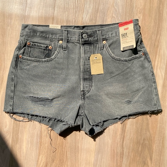 Relisted Levi’s short distressed high rise 501 jean cotton denim cutoff vibe 31 - Picture 3 of 17